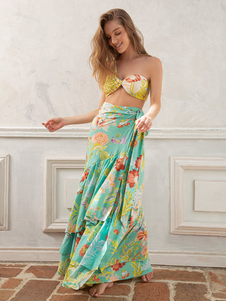 Bikini Mitchell / Lirio Blossom Stories